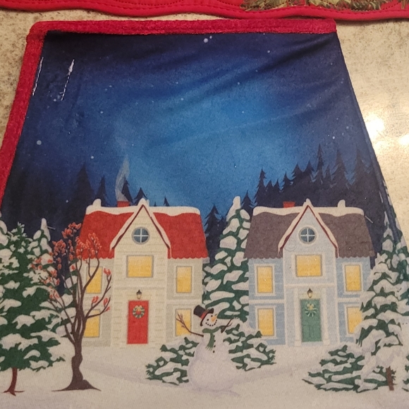 Merry Brite Standing Christmas Tree Collar - Picture 5 of 5